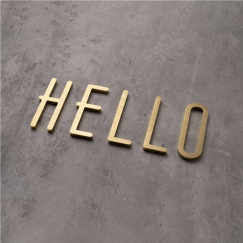 【HELLO】真鍮 ゴールド 75mm 大文字 真鍮 t5mm 真鍮でのアルファベット文字組み合わせ 単語 gspl-16-hello